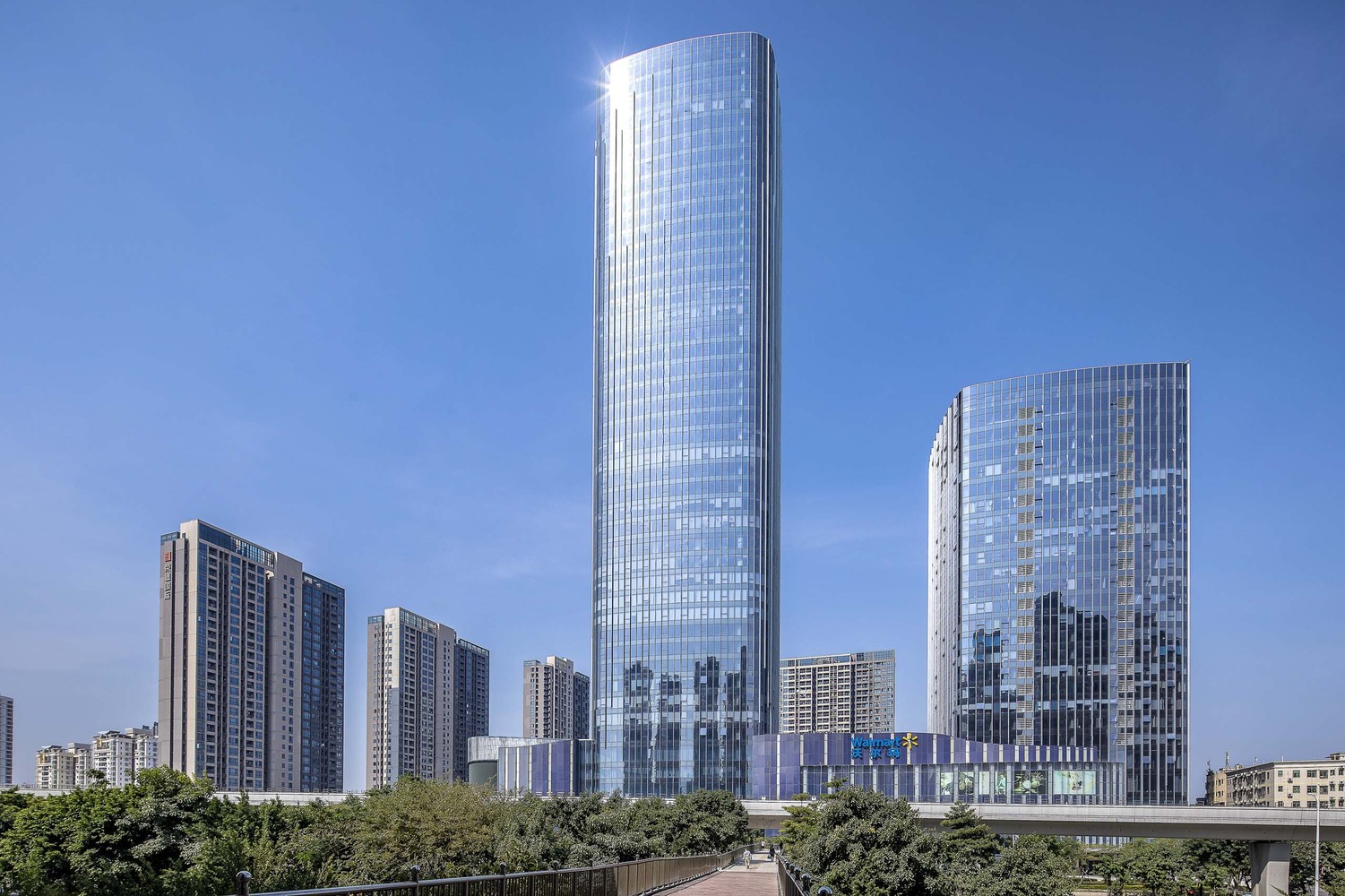 荣德国际城市幕墙建筑大型综合体