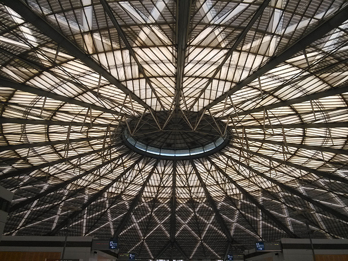 聚碳酸酯板屋顶(幕墙)的安装的准备 聚碳酸酯板屋顶(幕墙)的安装的准备